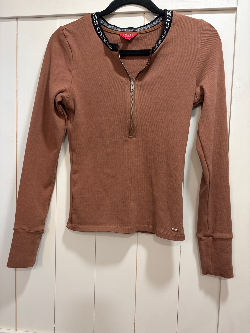 GUESS Brown Half-Zip Long Sleeve base layer